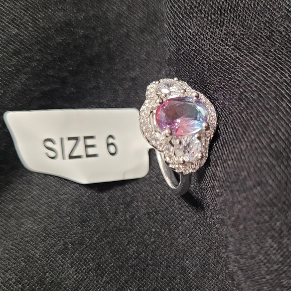 3/$30💍 Charmed Aroma Sterling Silver Ring - Picture 1 of 3